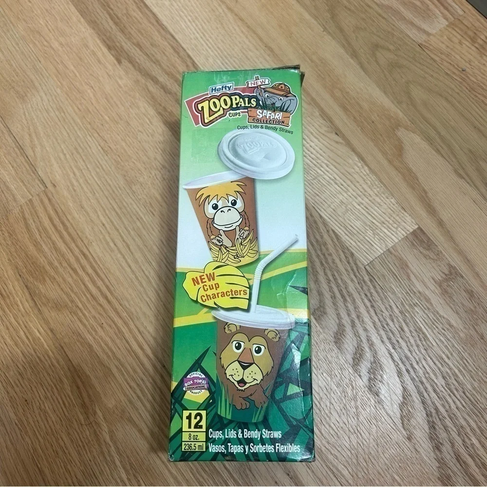 Vintage Hefty Zoo Pals Cups Lids Straws Animal Design Kitchen Picnic
